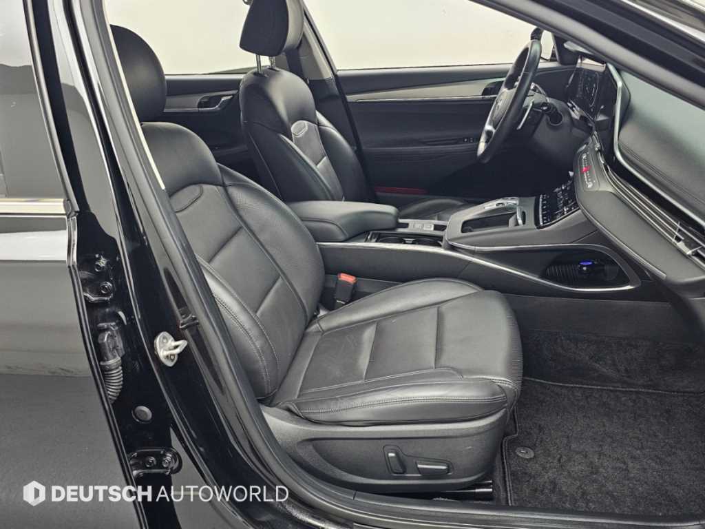 Hyundai Grandeur — photo 10