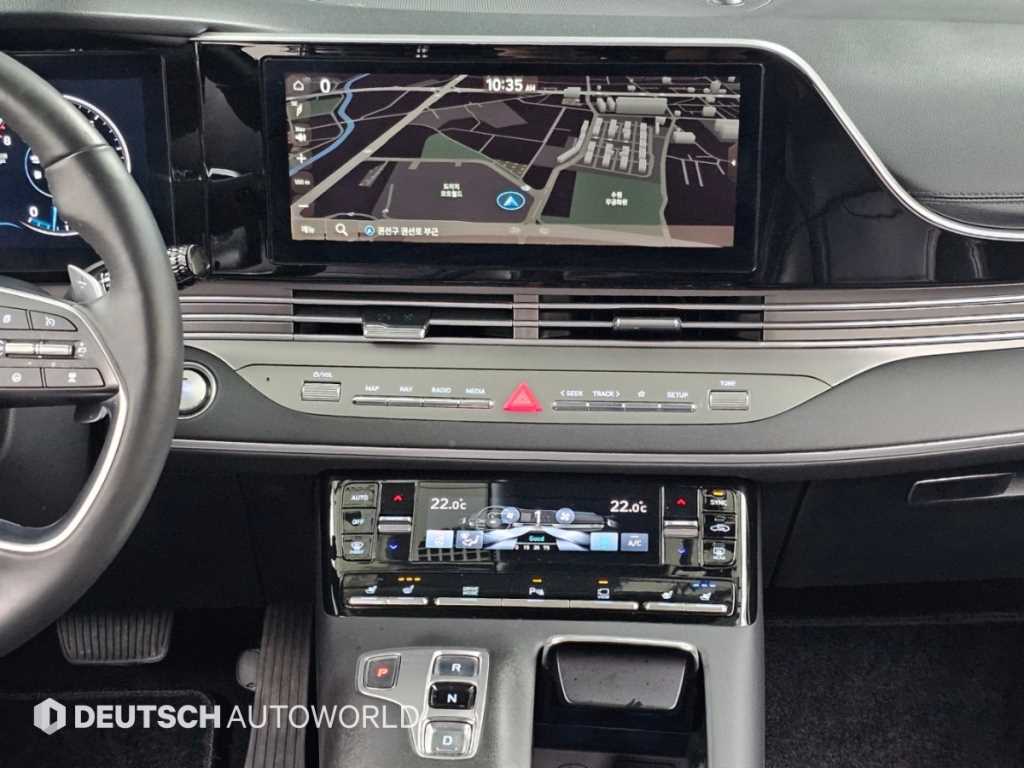 Hyundai Grandeur — photo 14