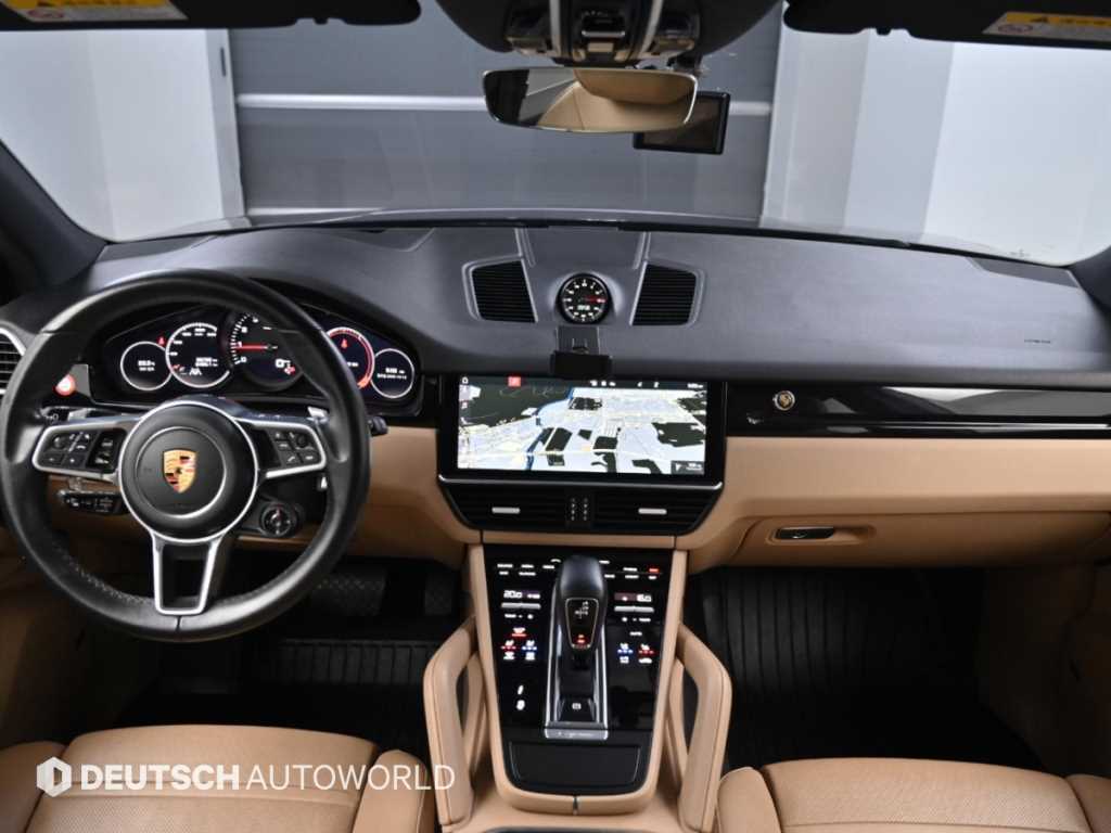 Porsche Cayenne — photo 07