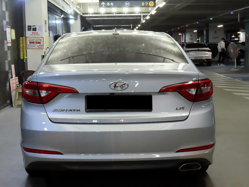 Hyundai Sonata — photo 05
