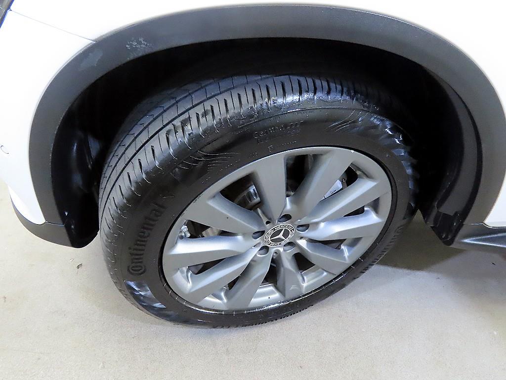 Mercedes-Benz GLC-Class — photo 20