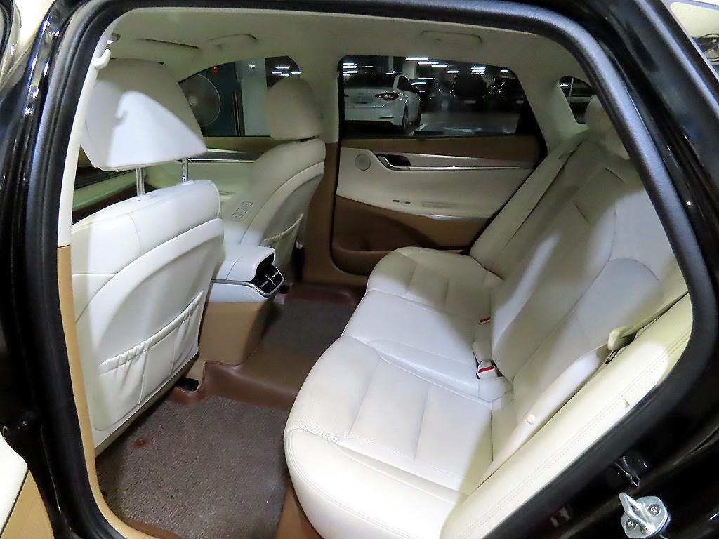 Hyundai Grandeur — photo 07