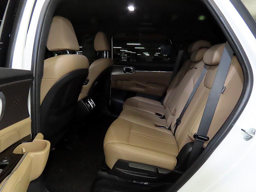 Kia Sorento — photo 07