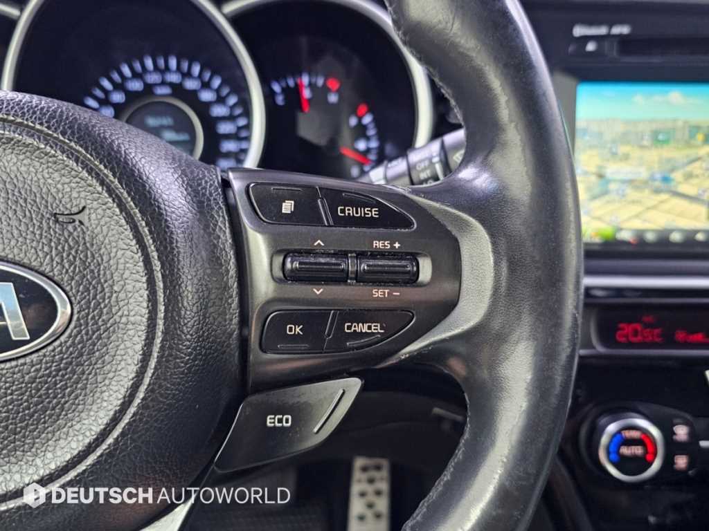 Kia K5 — photo 14