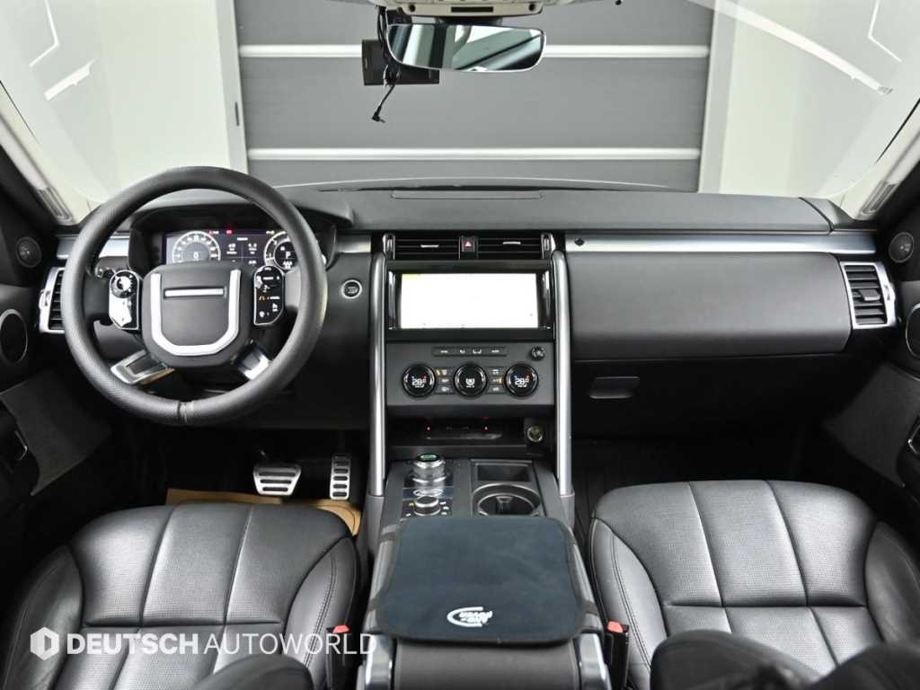 Land Rover Discovery — photo 07