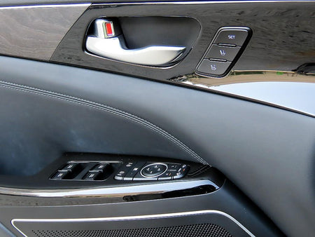 Kia K7 — photo 12