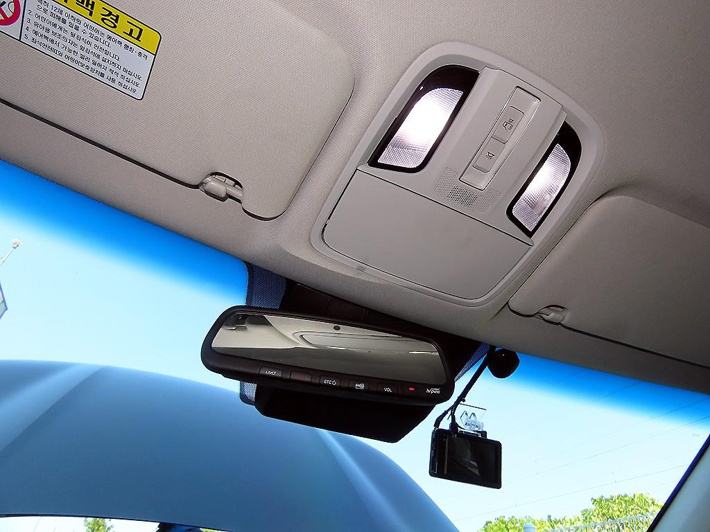 Kia K7 — photo 15