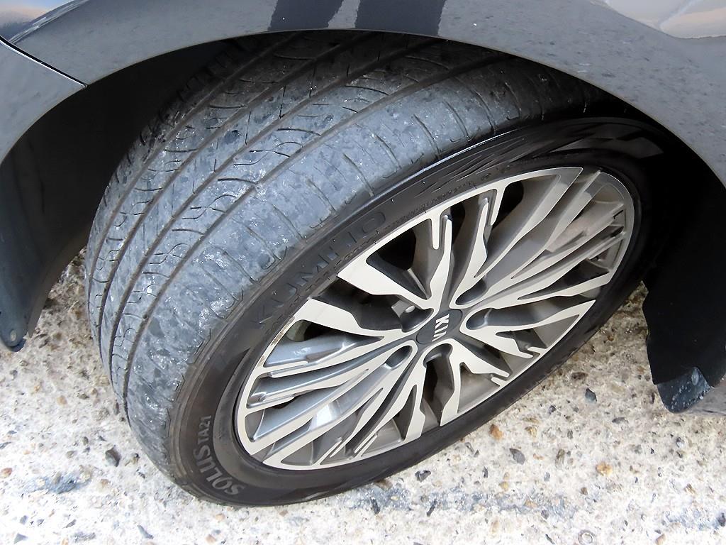 Kia K7 — photo 20