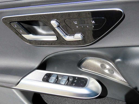 Mercedes-Benz E-Class — photo 12