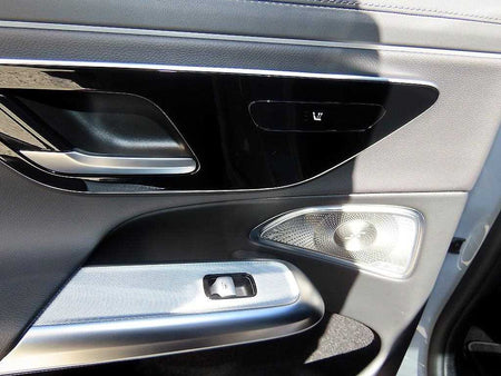 Mercedes-Benz E-Class — photo 15