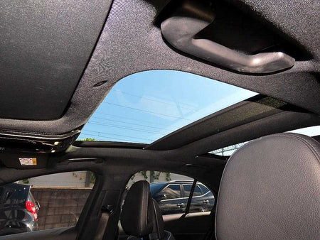 Mercedes-Benz E-Class — photo 17
