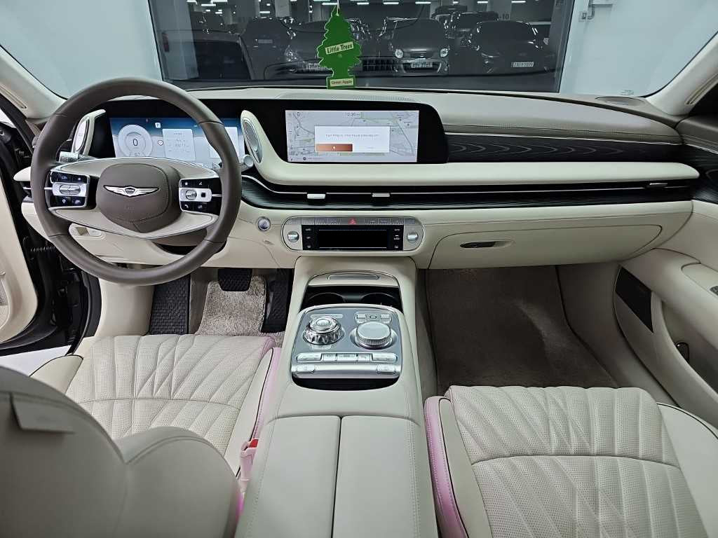 Genesis G90 — photo 07