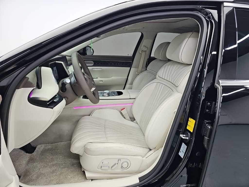 Genesis G90 — photo 11