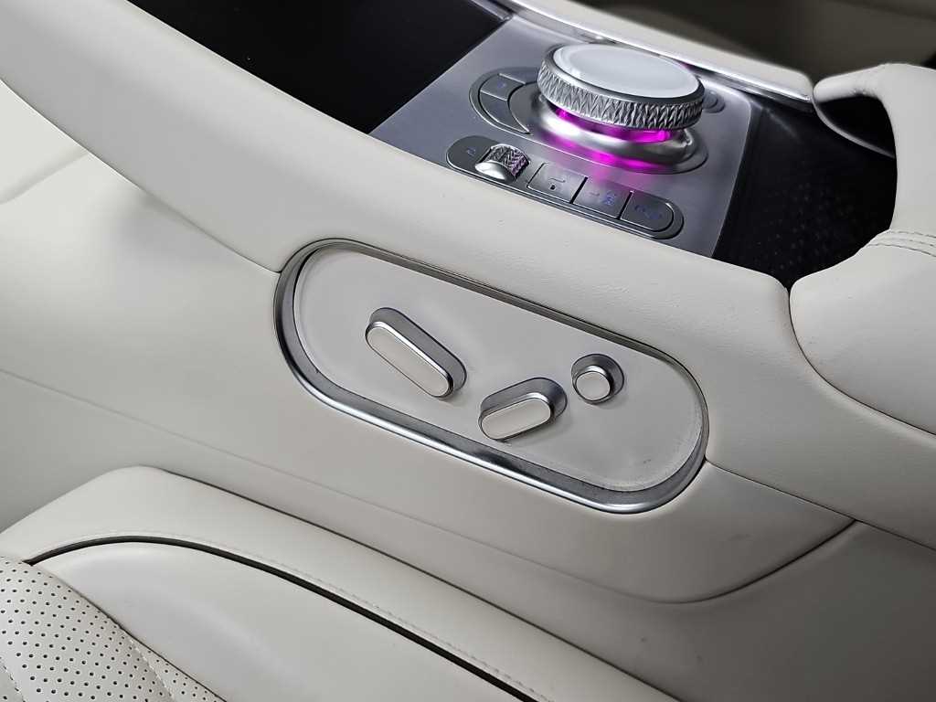 Genesis G90 — photo 14