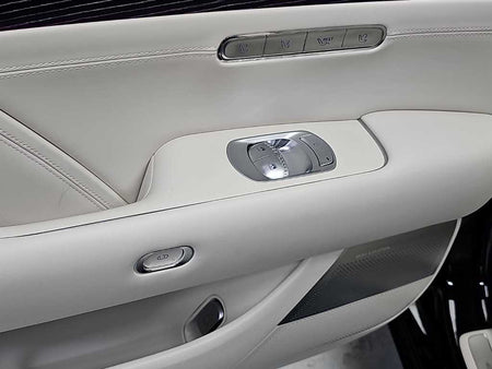 Genesis G90 — photo 15