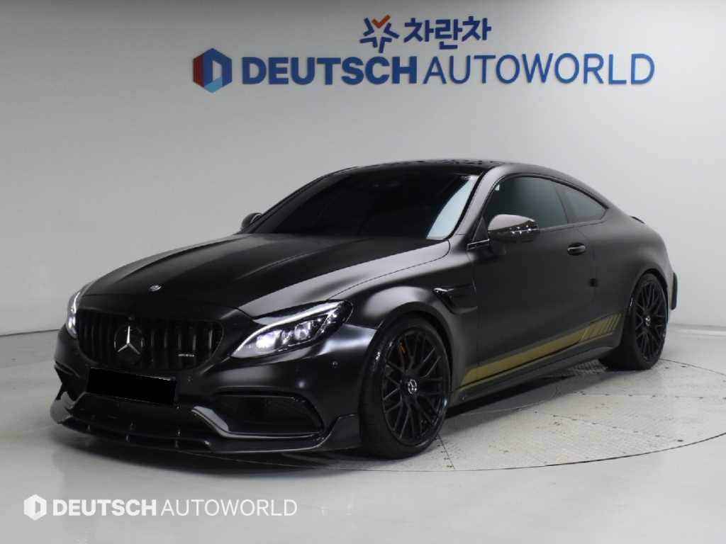 Mercedes-Benz C-Class — photo 01
