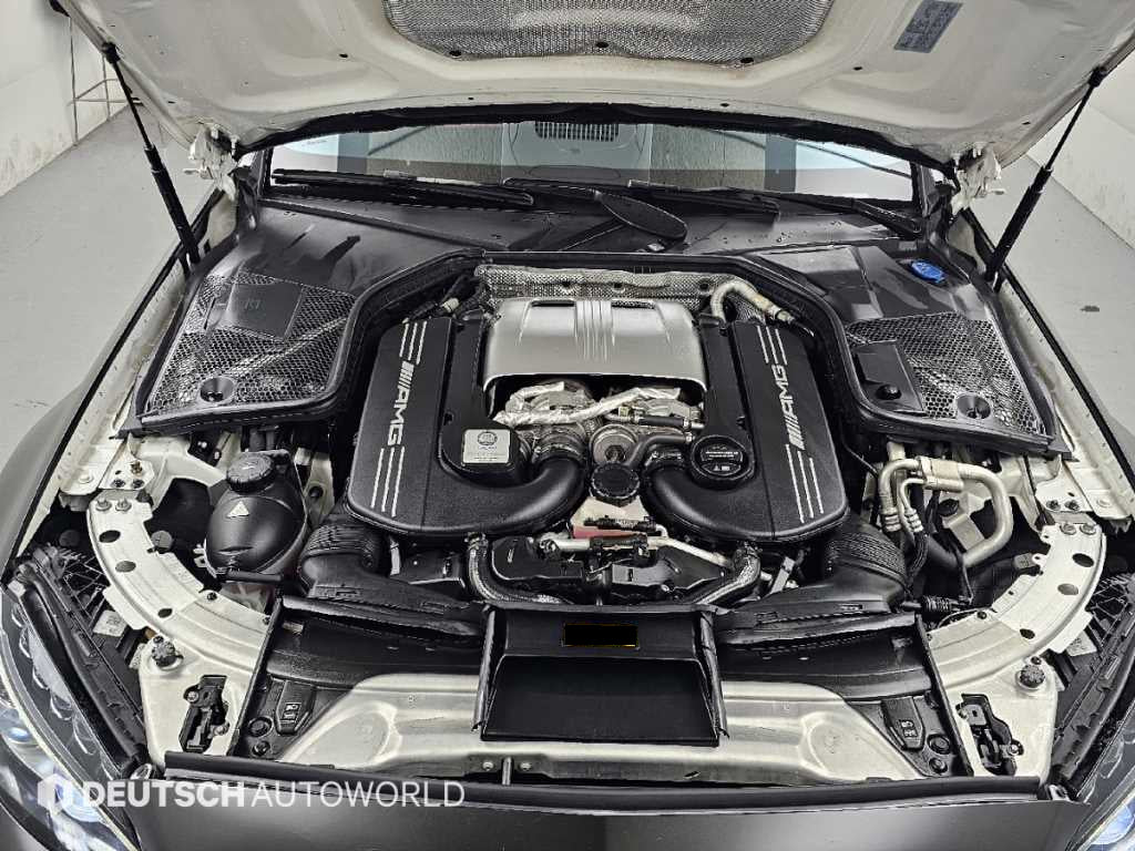 Mercedes-Benz C-Class — photo 06