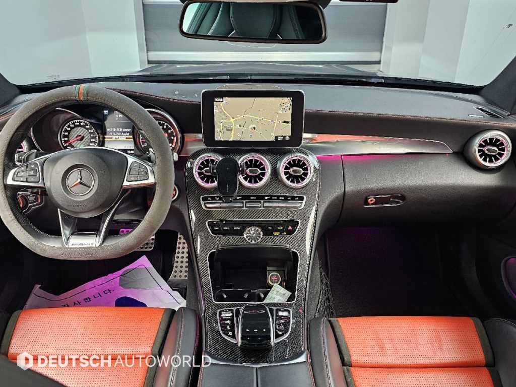 Mercedes-Benz C-Class — photo 07