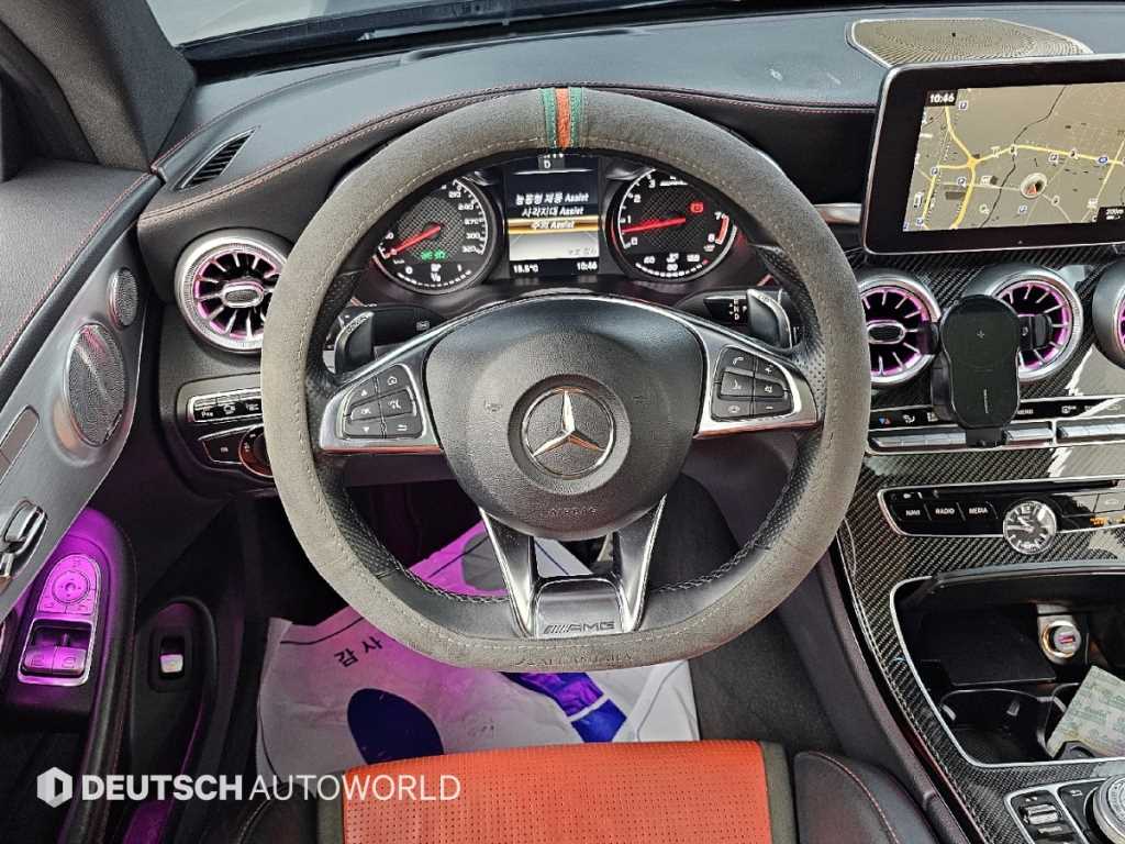 Mercedes-Benz C-Class — photo 13