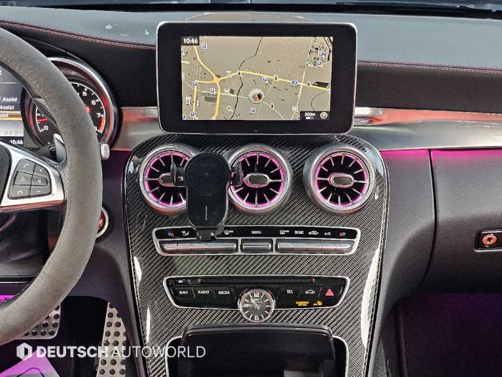 Mercedes-Benz C-Class — photo 14