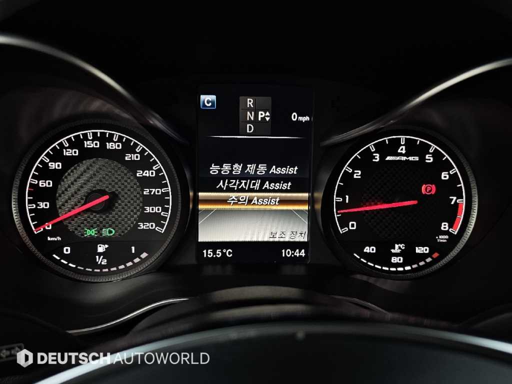 Mercedes-Benz C-Class — photo 16