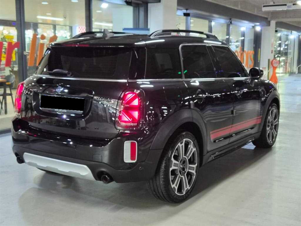 Mini Countryman — photo 04