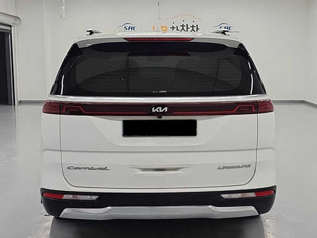Kia Carnival — photo 04
