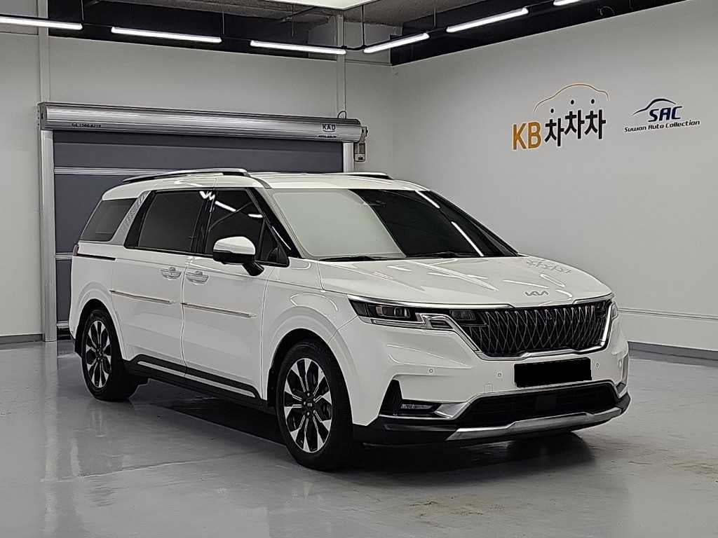 Kia Carnival — photo 05