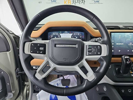 Land Rover Defender — photo 09