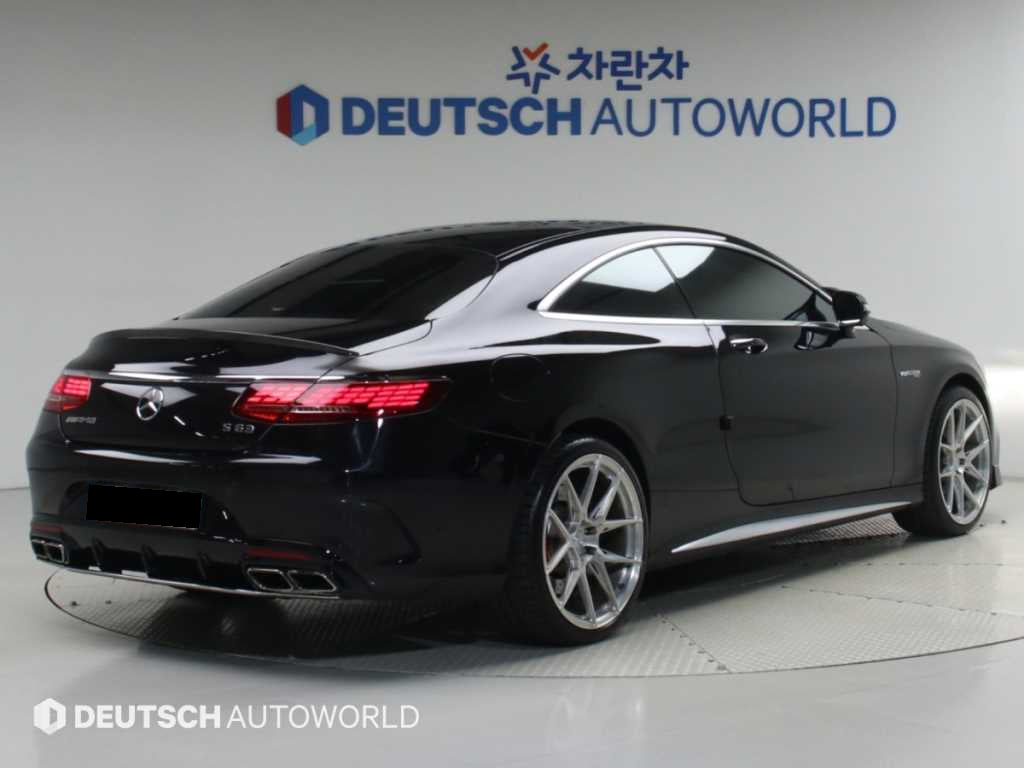 Mercedes-Benz S-Class — photo 02