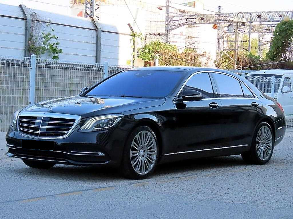 Mercedes-Benz S-Class — photo 01