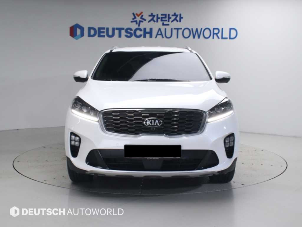 Kia Sorento — photo 03