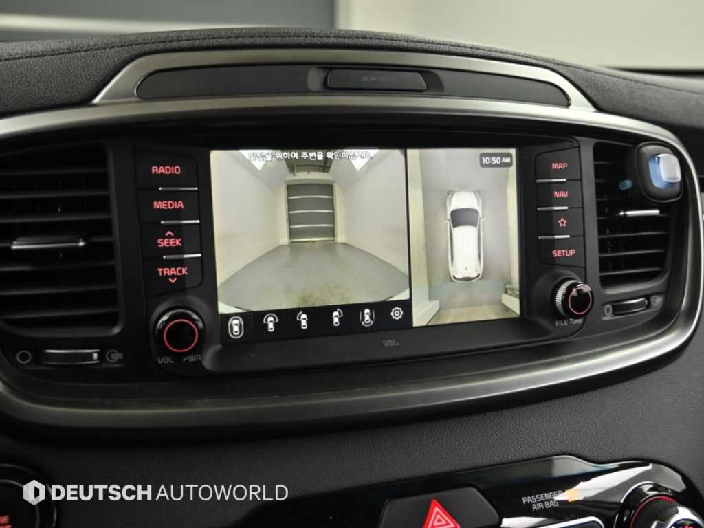 Kia Sorento — photo 15