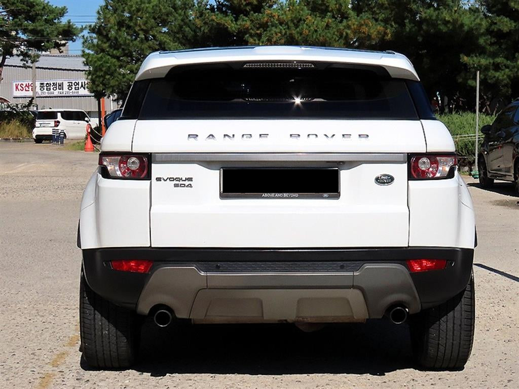 Land Rover Range Rover Evoque — photo 04