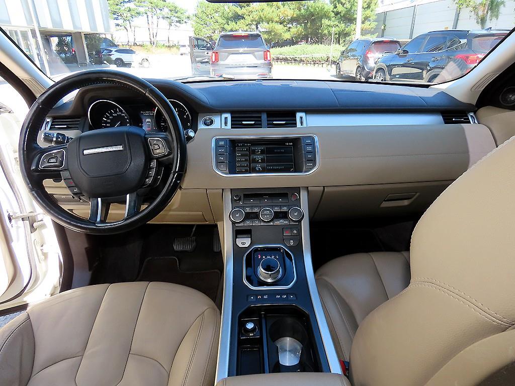 Land Rover Range Rover Evoque — photo 07