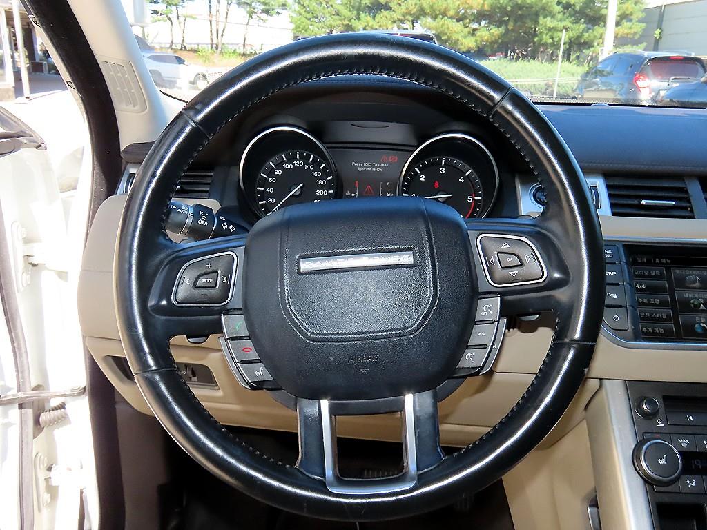 Land Rover Range Rover Evoque — photo 08