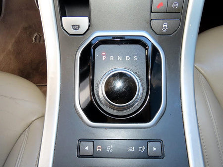 Land Rover Range Rover Evoque — photo 10