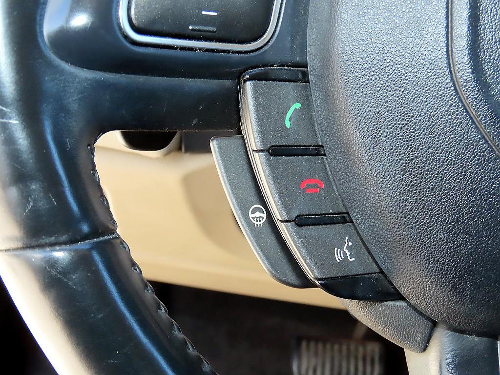 Land Rover Range Rover Evoque — photo 11