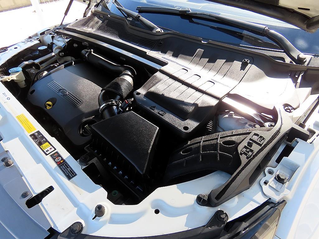 Land Rover Range Rover Evoque — photo 19