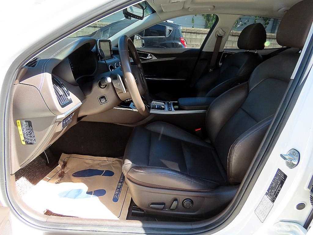 Kia Stinger — photo 05