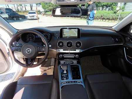 Kia Stinger — photo 07