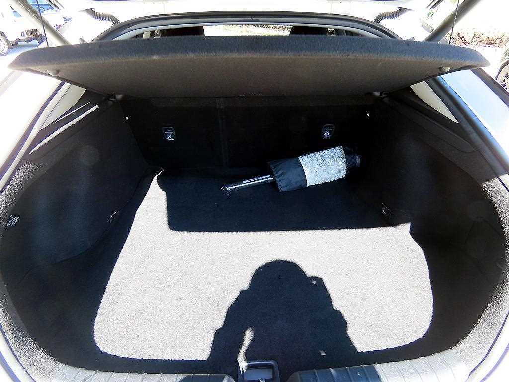 Kia Stinger — photo 16