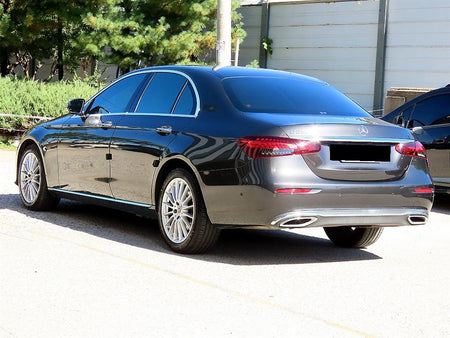 Mercedes-Benz E-Class — photo 03