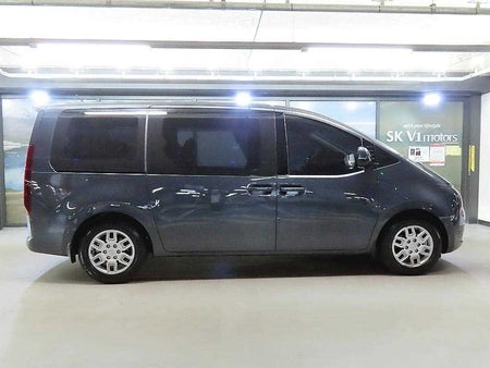 Hyundai Staria — photo 03