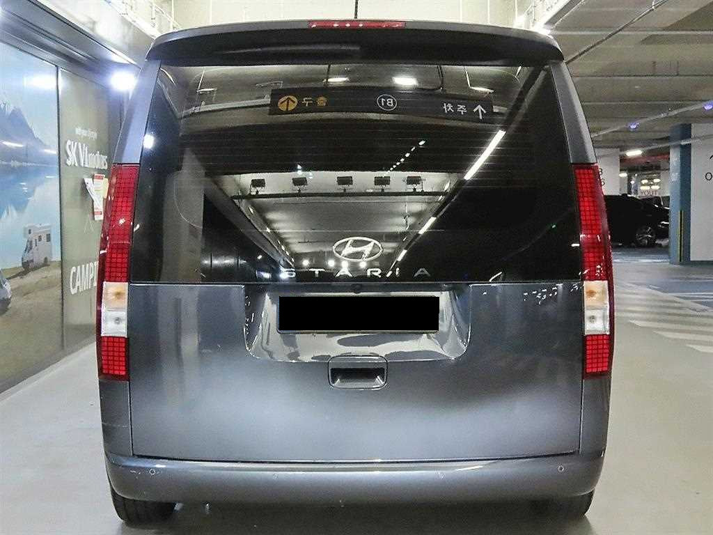 Hyundai Staria — photo 05