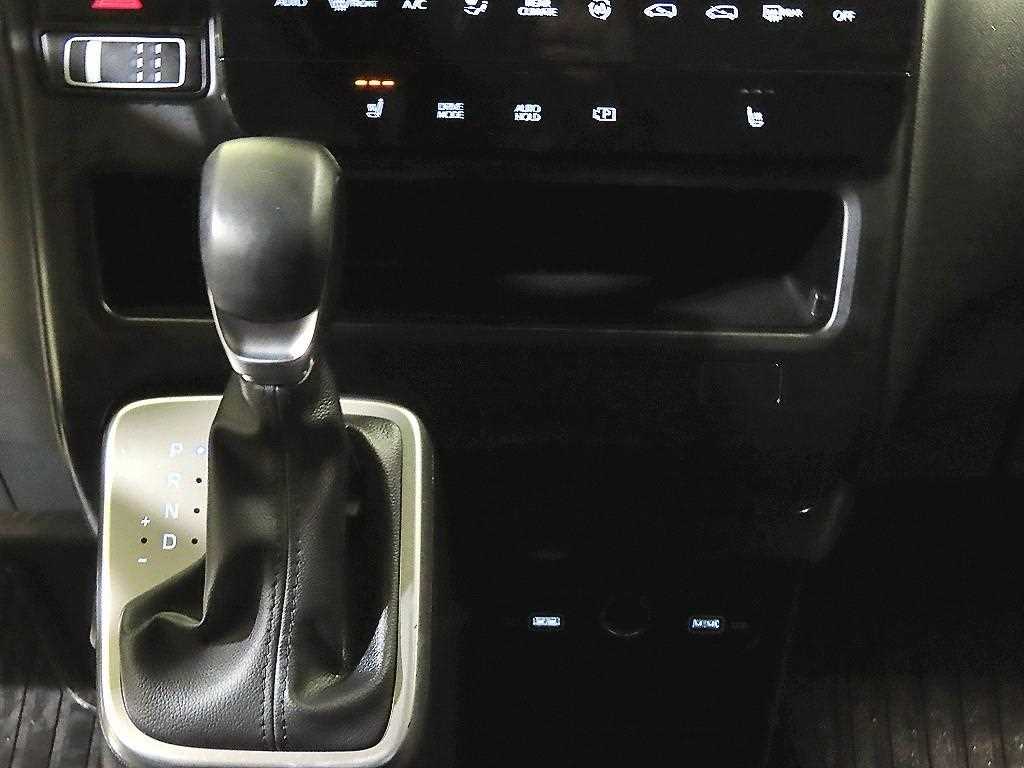 Hyundai Staria — photo 12