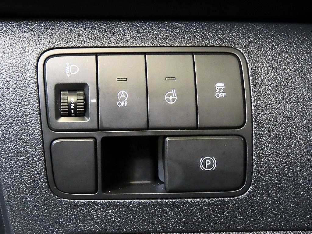 Hyundai Staria — photo 14