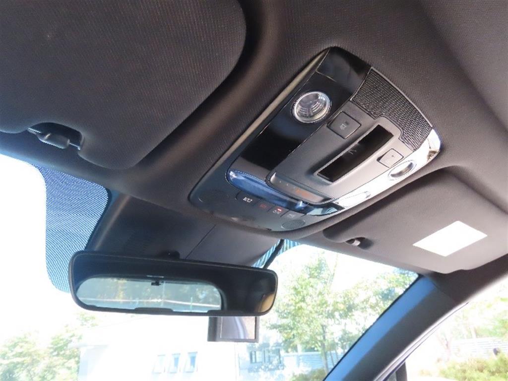 Kia Sorento — photo 10