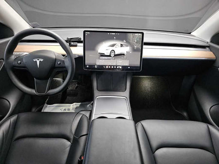 Tesla Model Y — photo 07