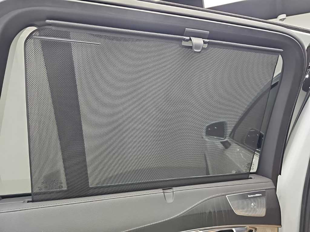 Volvo XC90 — photo 13